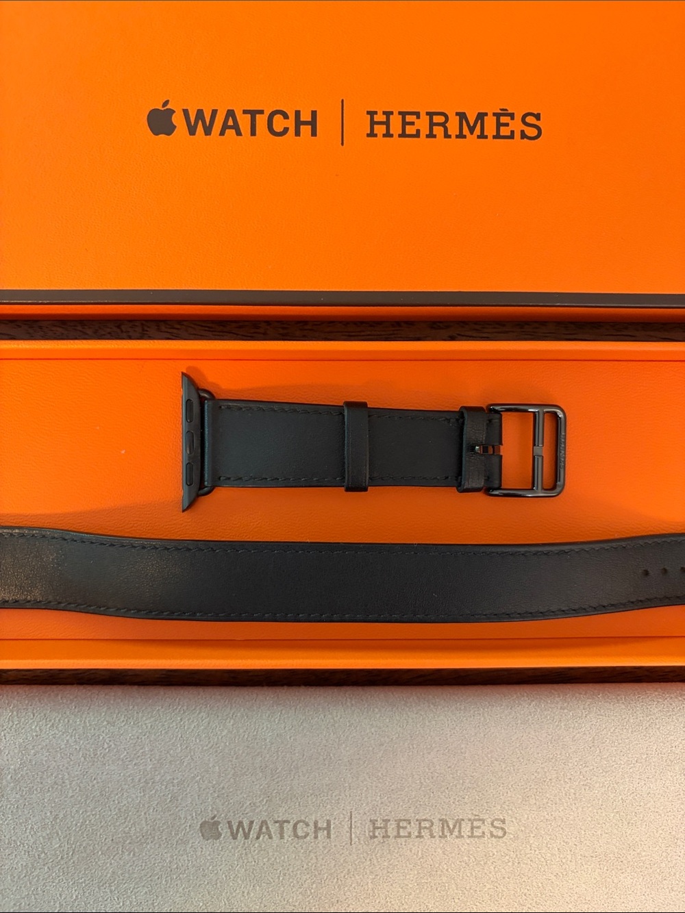 Apple Watch Band Hermès - 40mm Noir Black Swift Leather Double Tour